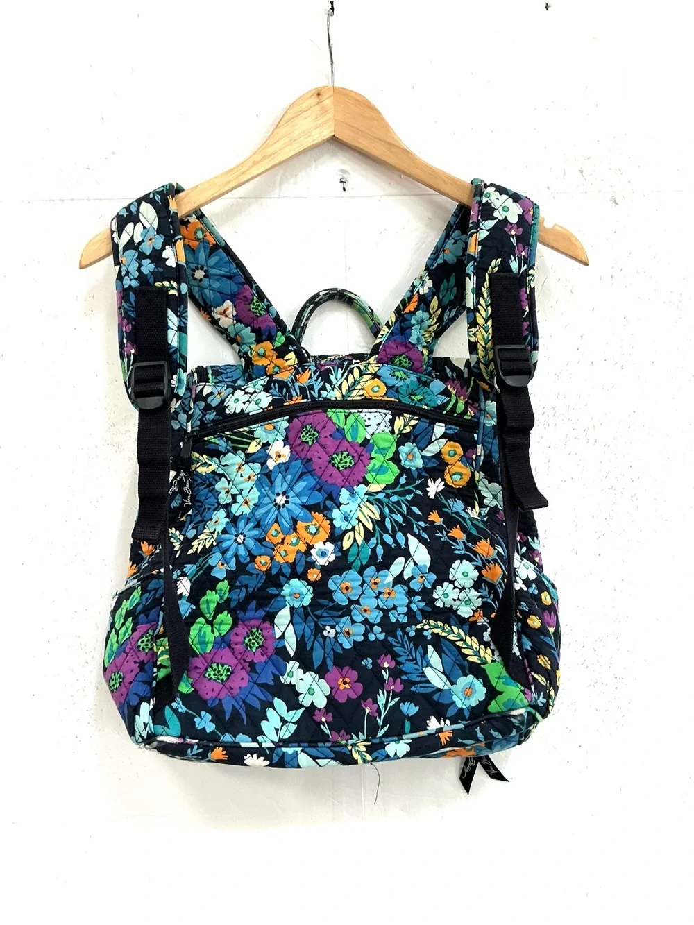 Vera Bradley stylish quilted